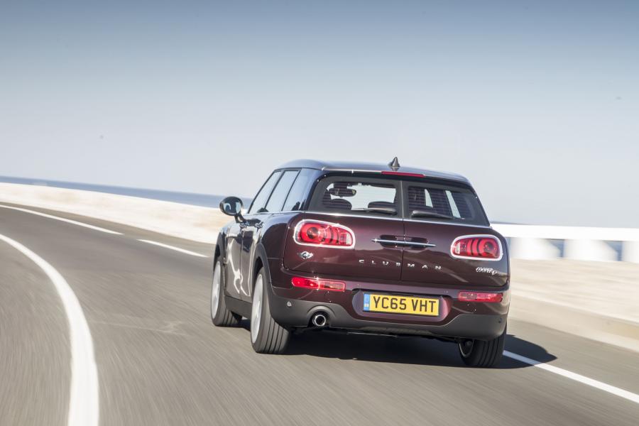  Mini Cooper D Clubman 2015 года  (UK) (фото 55 из 127)